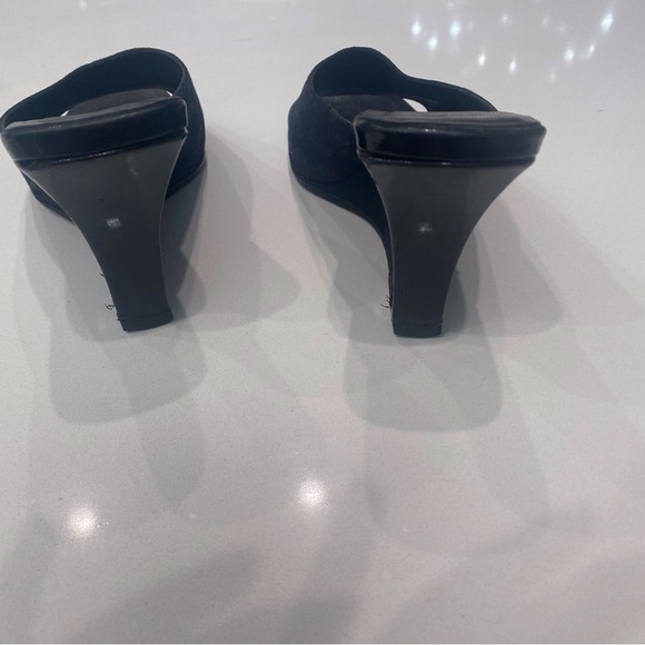 Gucci Monogram GG Wedge - Picture 3 of 9